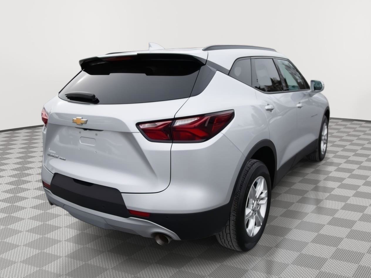 Used 2020 Chevrolet Blazer LT image 3