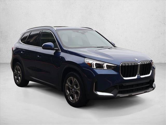 Used 2023 BMW X1 xDrive28i w/ Convenience Package AWD/4WD image 4