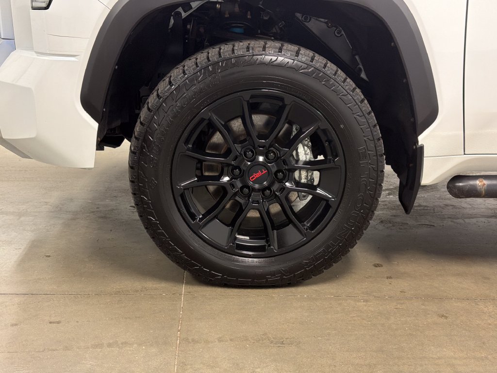 Used 2022 Toyota Tundra Limited w/ TRD Off-Road Package AWD/4WD image 8