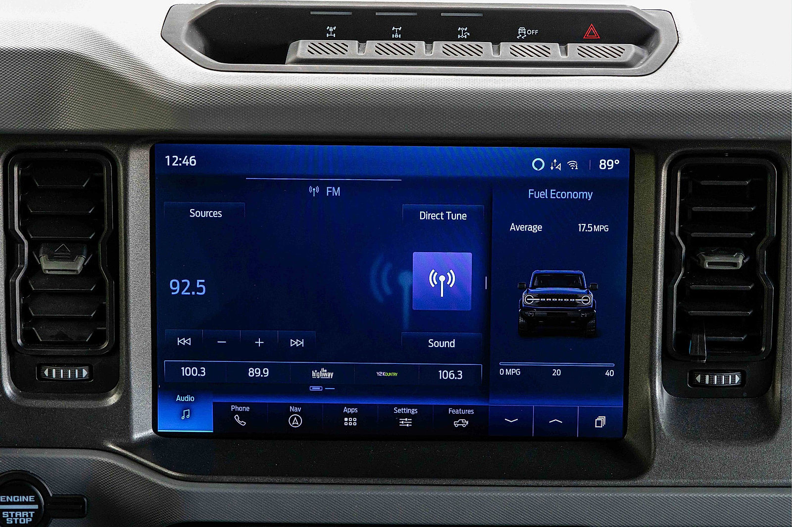 Used 2024 Ford Bronco Everglades AWD/4WD image 12