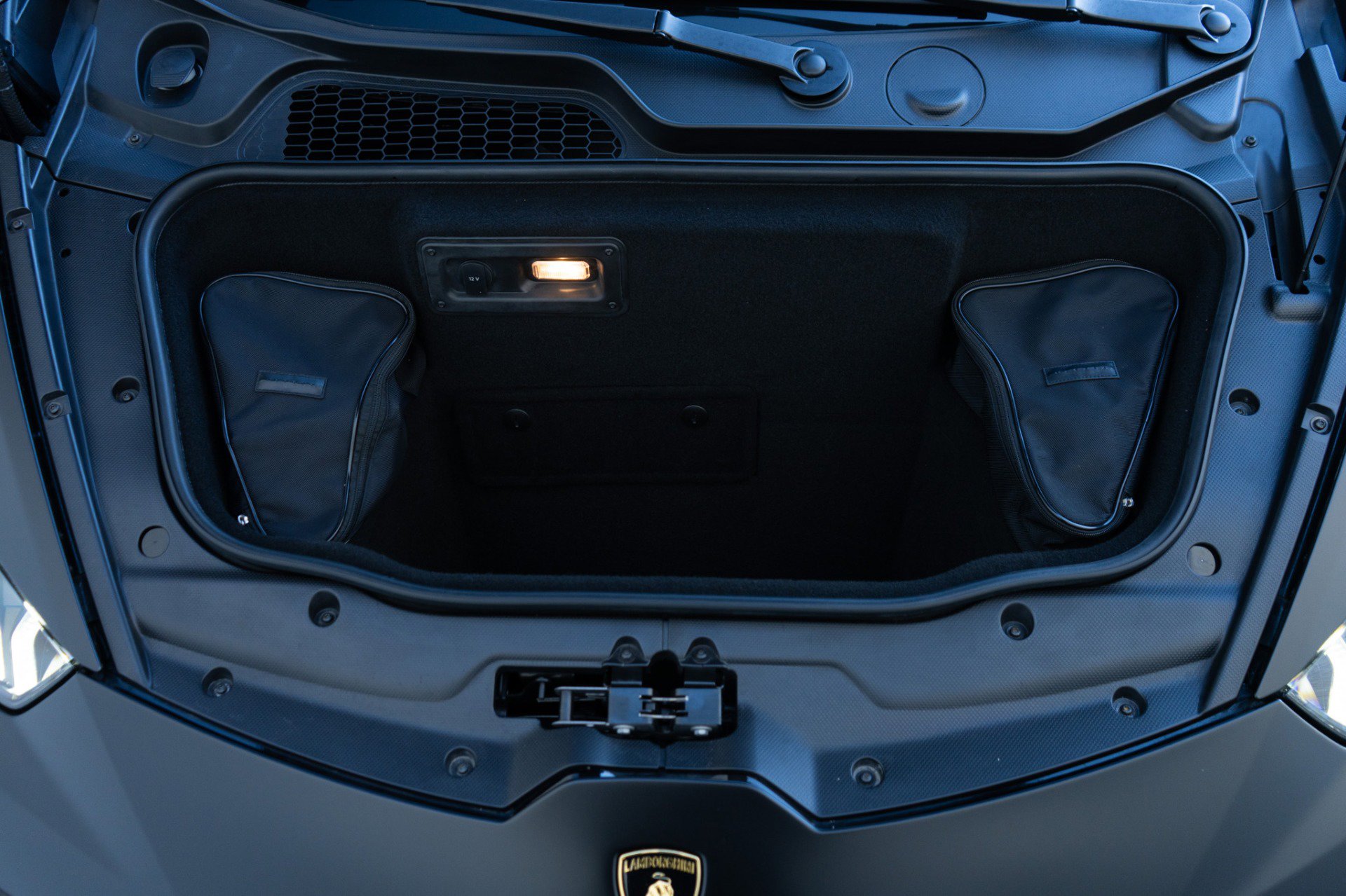 Used 2015 Lamborghini Huracan LP 610-4 image 33