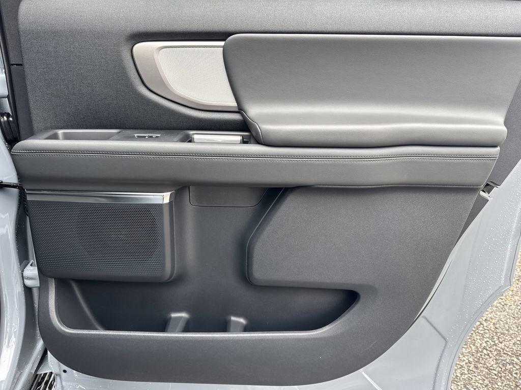 New 2026 Ford Expedition Max Active RWD image 18