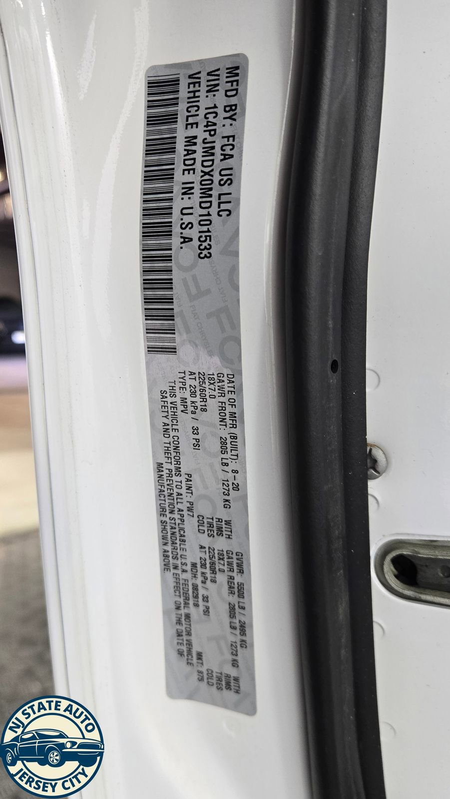 Used 2021 Jeep Cherokee Limited image 29