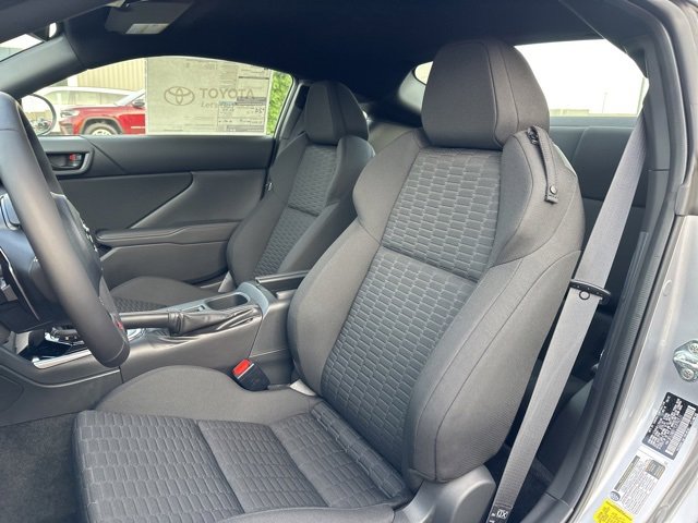 New 2025 Toyota GR86 Base image 18