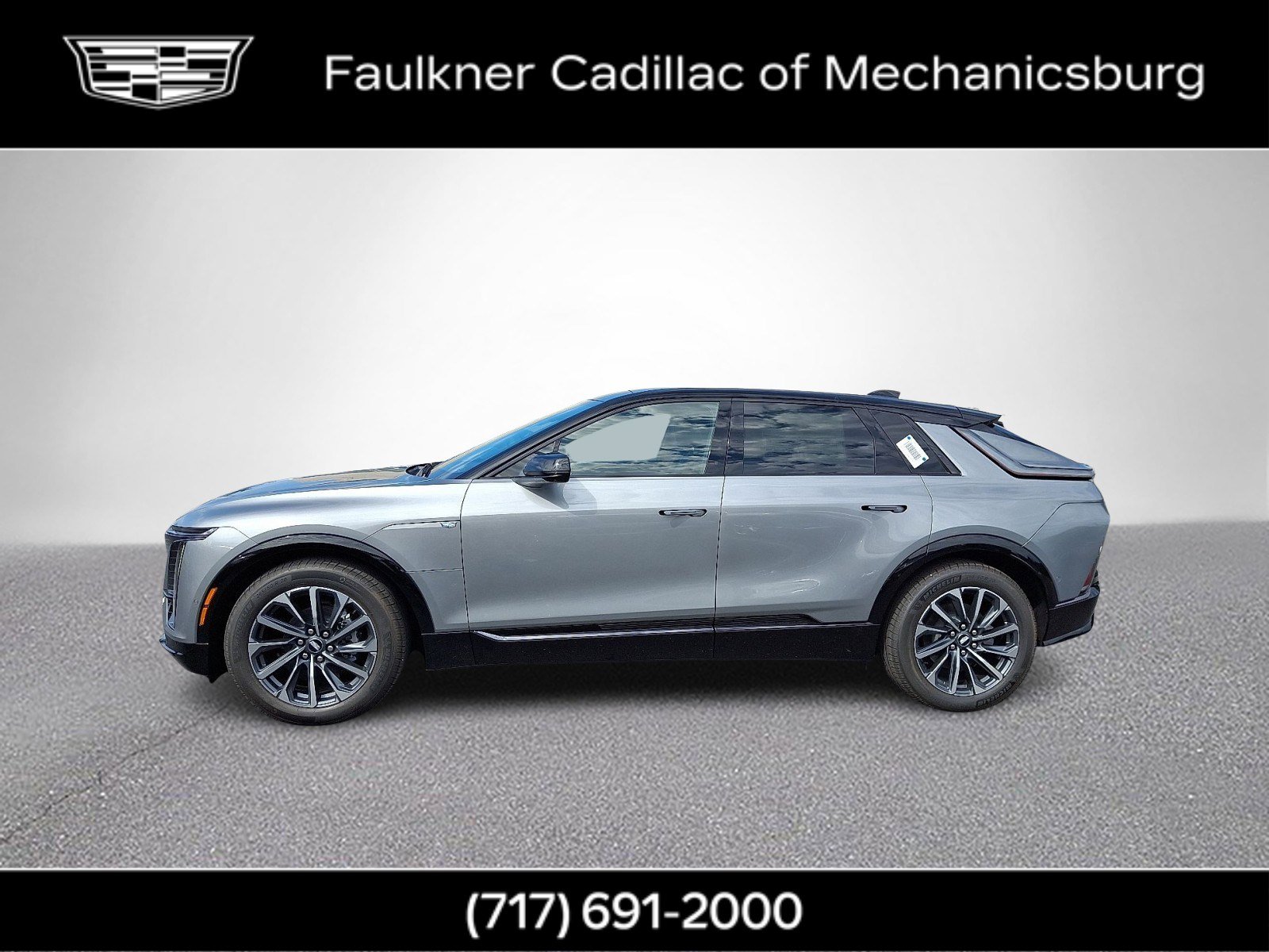 New 2025 Cadillac Lyriq Sport image 2