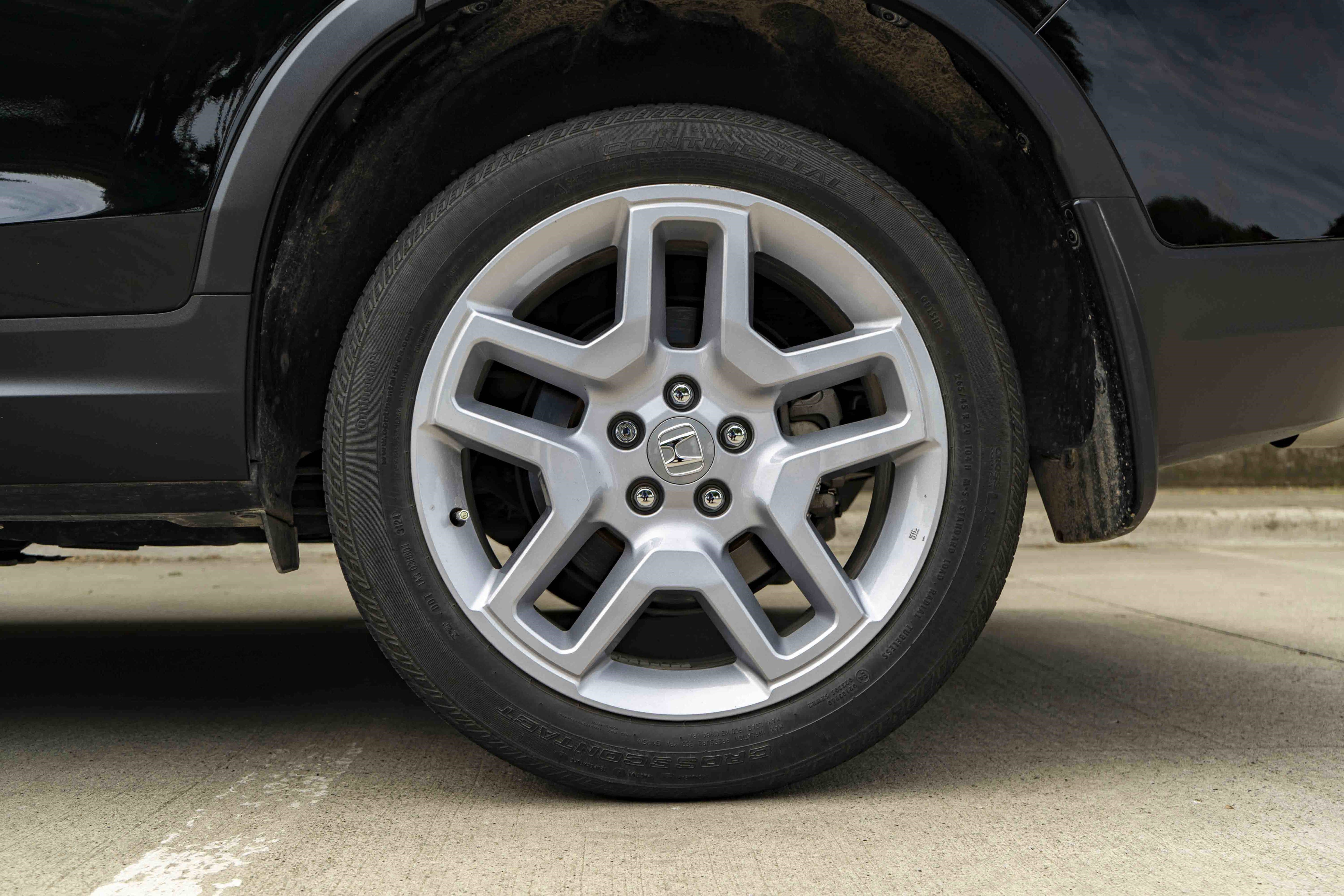 Used 2025 Honda Passport EX-L image 15