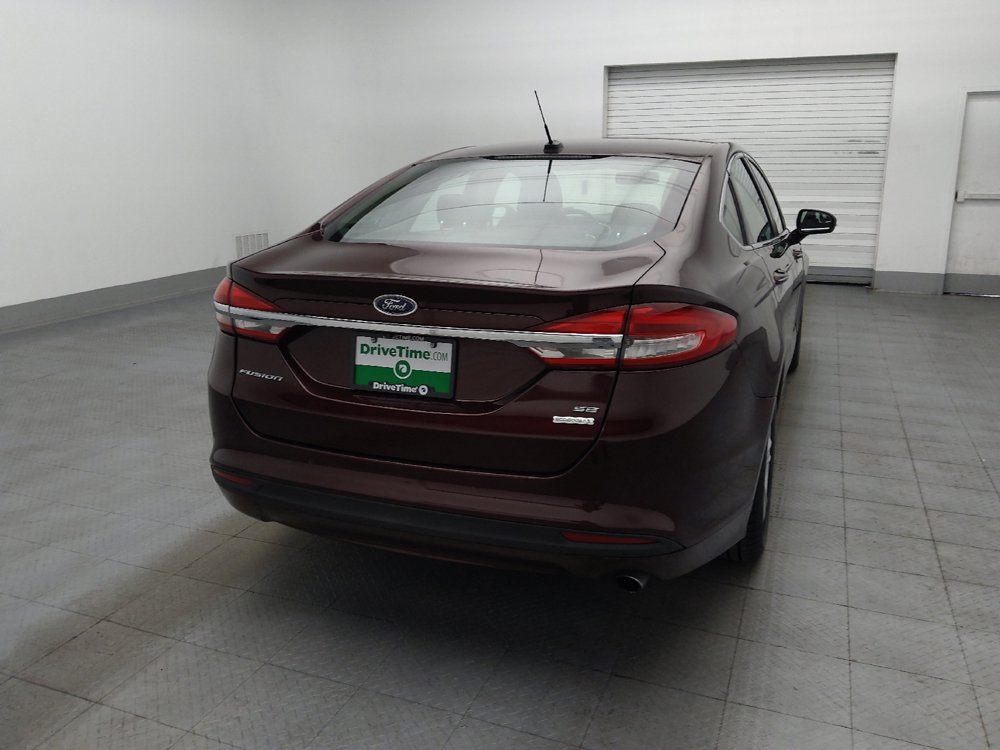 Used 2018 Ford Fusion SE w/ Fusion SE Technology Package FWD image 7