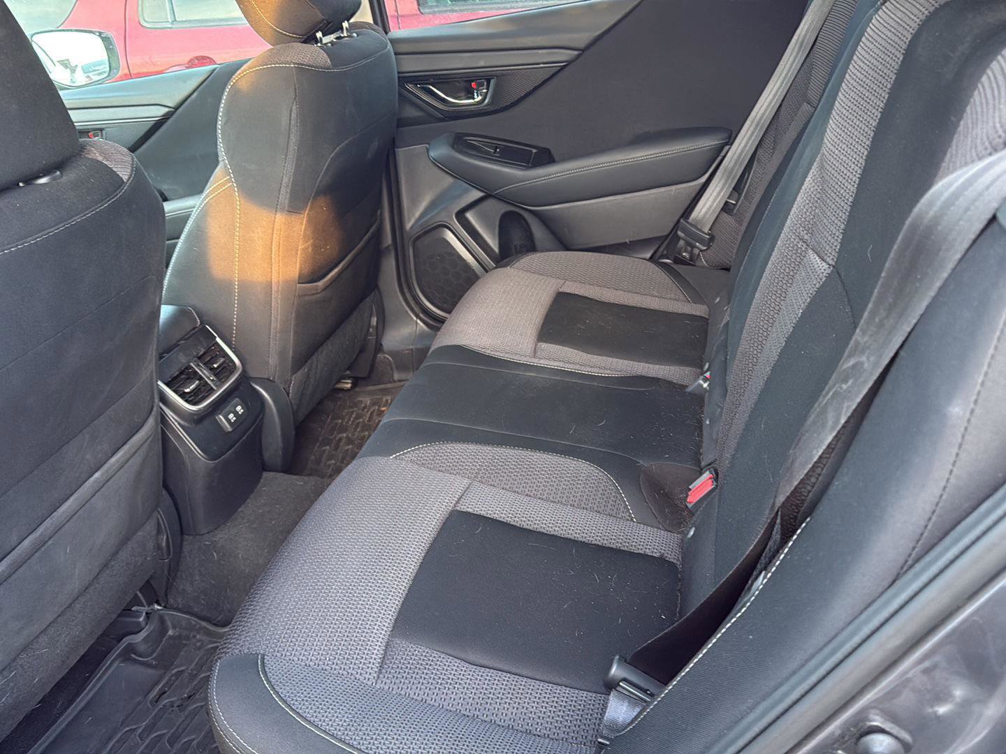 Used 2022 Subaru Outback Premium image 8