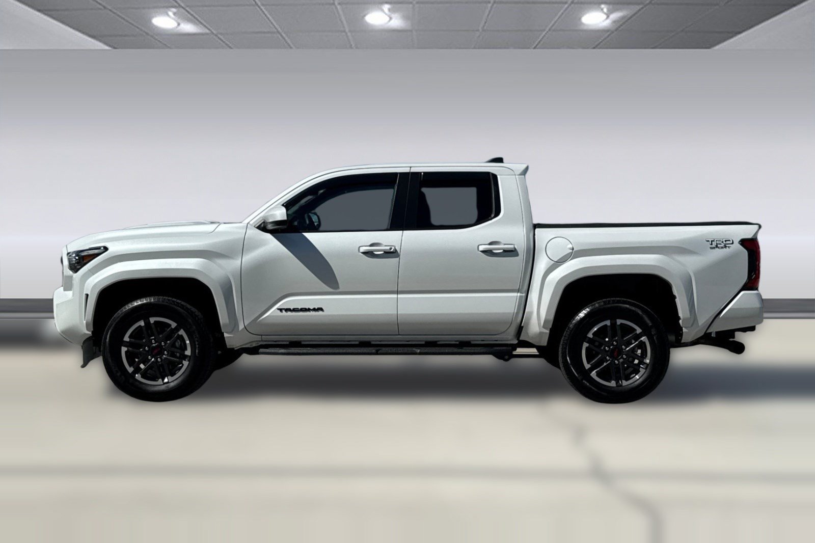 Certified 2025 Toyota Tacoma TRD Sport AWD/4WD image 2