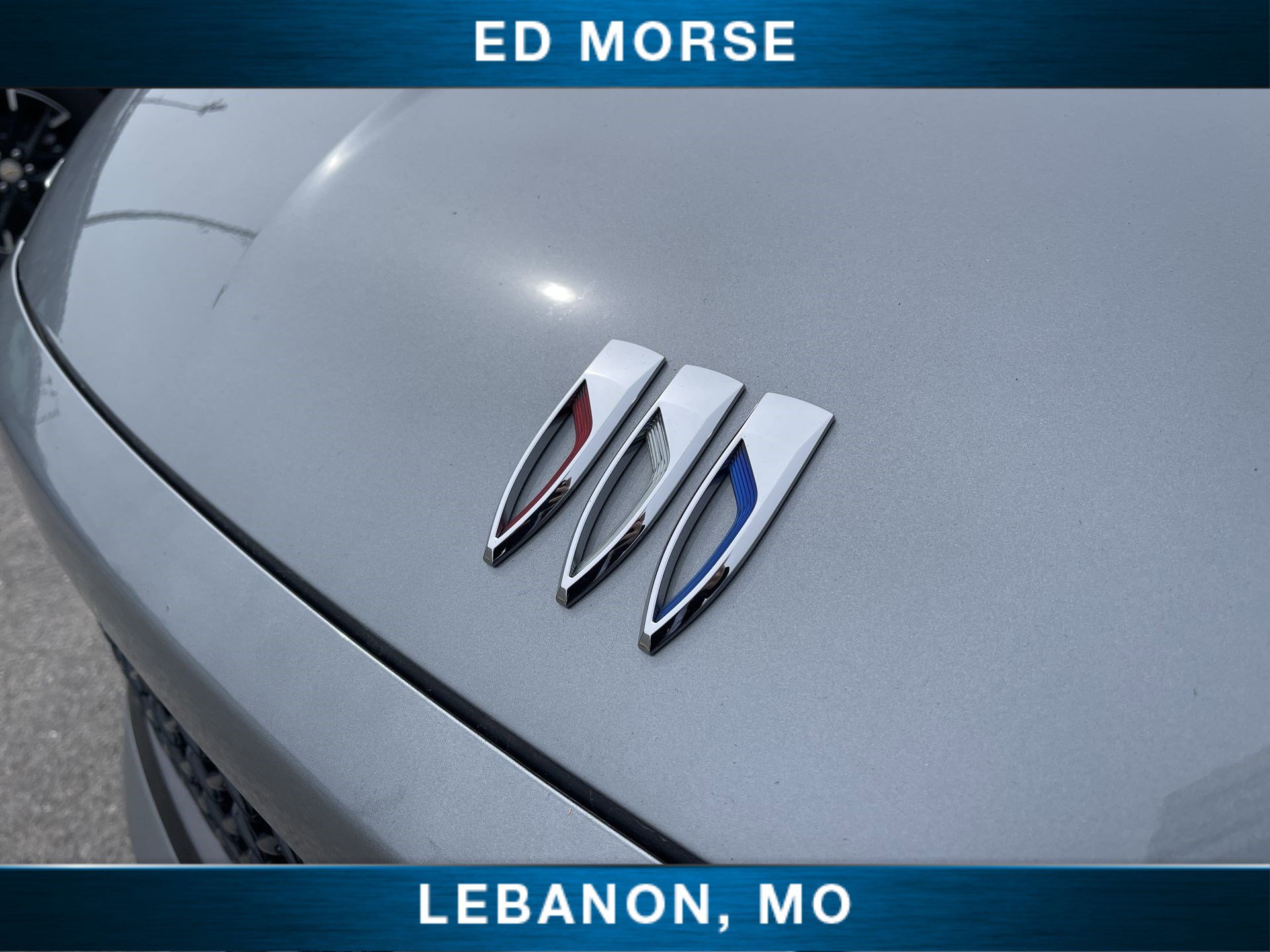 Used 2025 Buick Enclave Sport Touring image 30