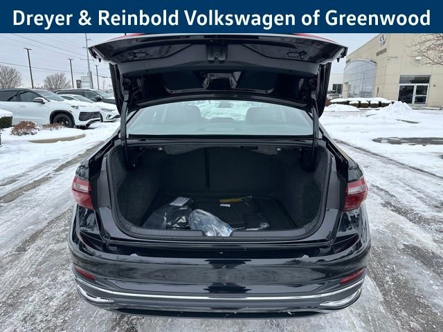 New 2026 Volkswagen Jetta SEL image 32