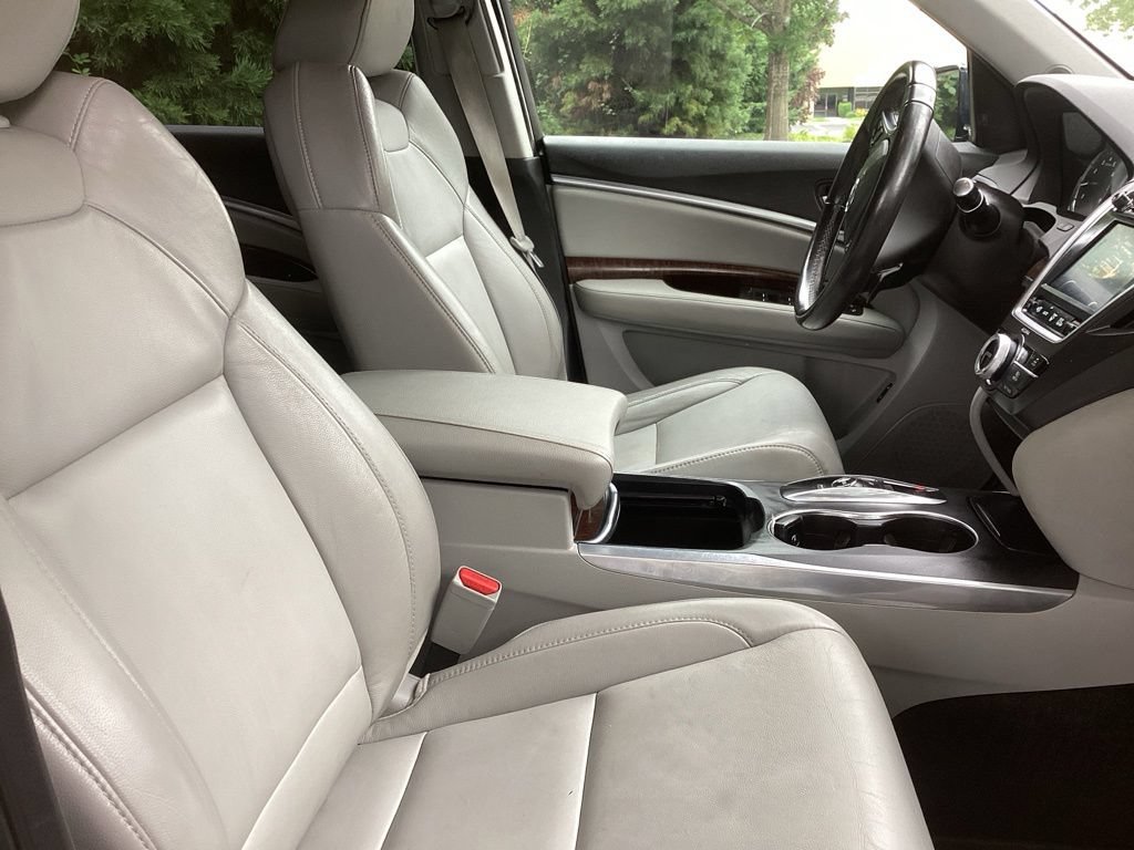 Used 2017 Acura MDX SH-AWD w/ Technology Package image 5