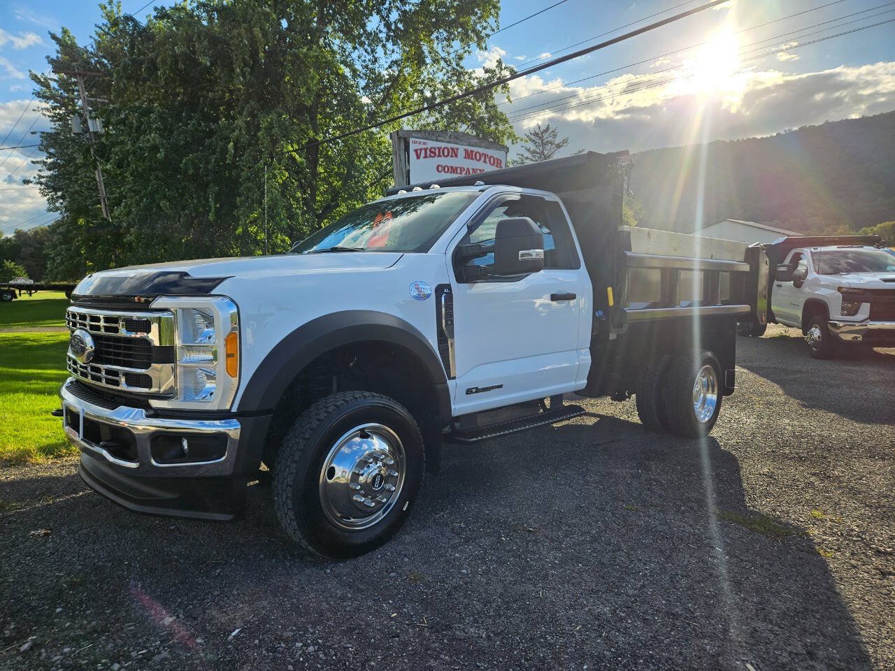 Used 2023 Ford F550 4x4 Regular Cab Super Duty w/ Snow Plow Prep Package image 1
