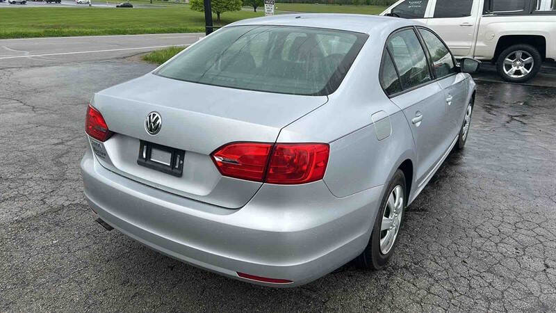 Used 2014 Volkswagen Jetta S image 6