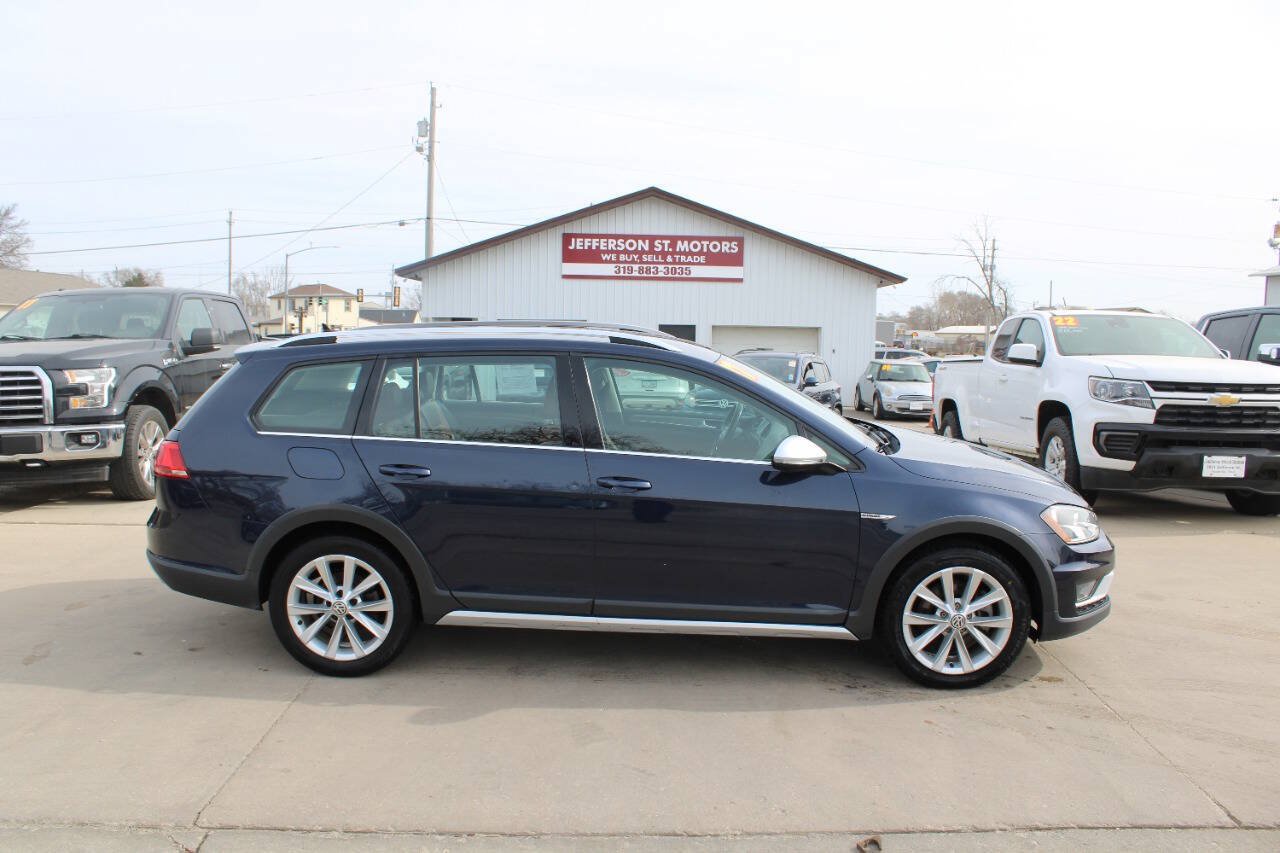 Used 2017 Volkswagen Golf Alltrack S