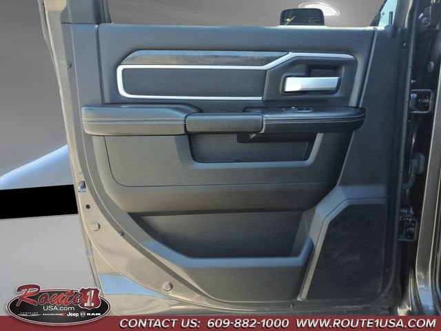 Used 2024 RAM 3500 Big Horn w/ Snow Chief Group AWD/4WD image 12