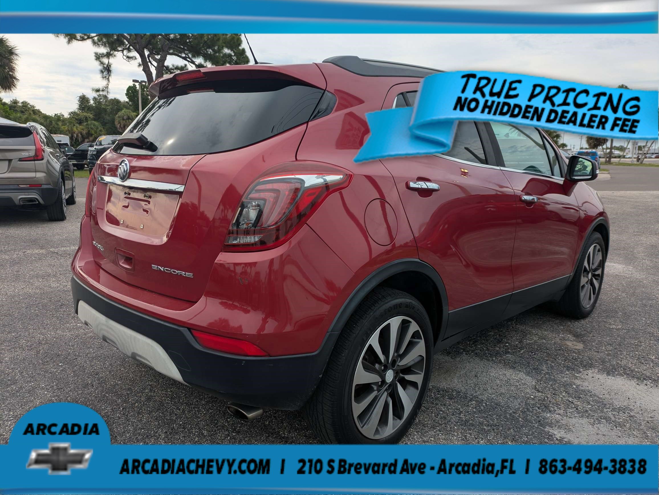 Used 2017 Buick Encore Essence FWD image 4