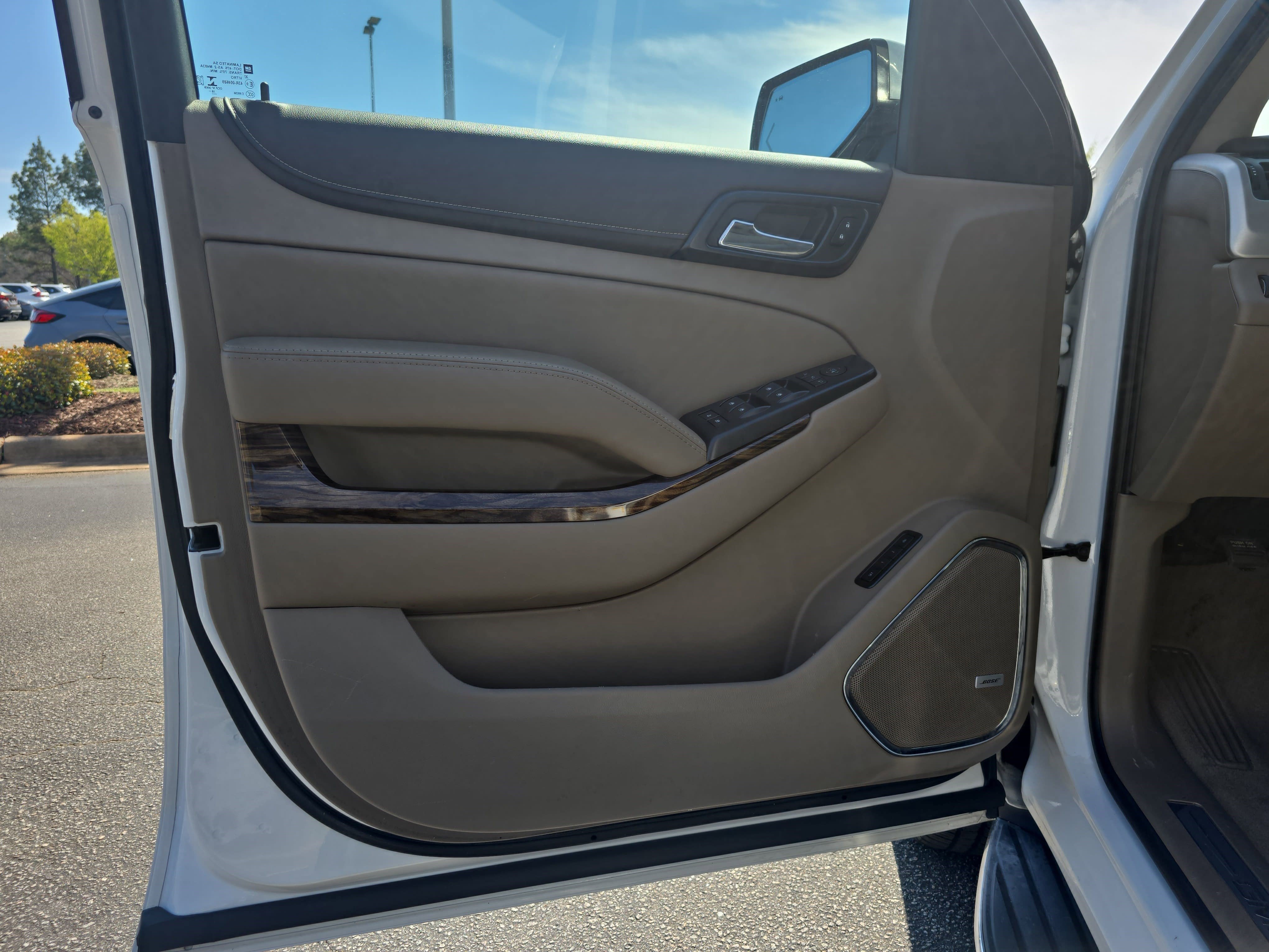 Used 2019 GMC Yukon XL SLT w/ Open Road Package image 29