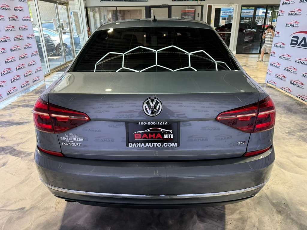 Used 2019 Volkswagen Passat 2.0T Wolfsburg FWD image 7