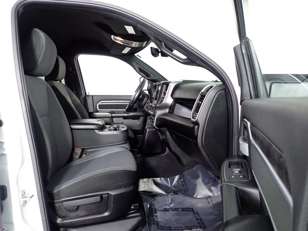 Used 2024 RAM 2500 Big Horn image 41