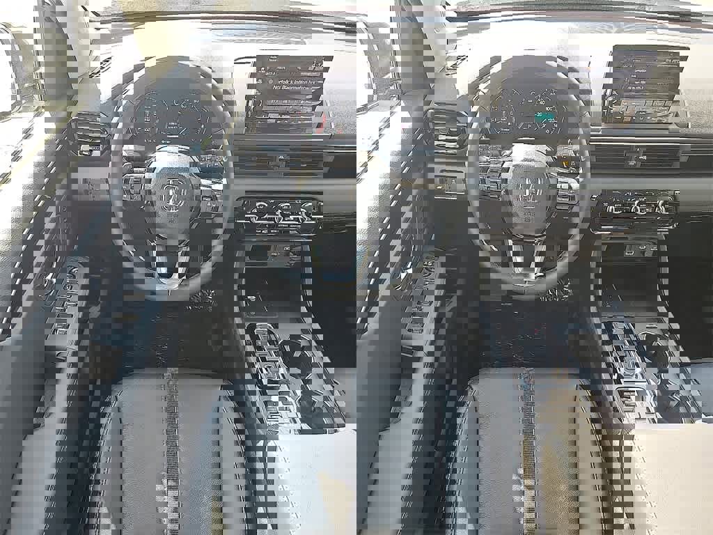 New 2025 Honda Pilot EX-L image 9