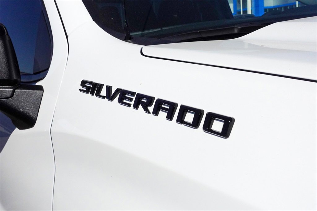 New 2026 Chevrolet Silverado 1500 RST w/ LPO, Dark Essentials Package image 5