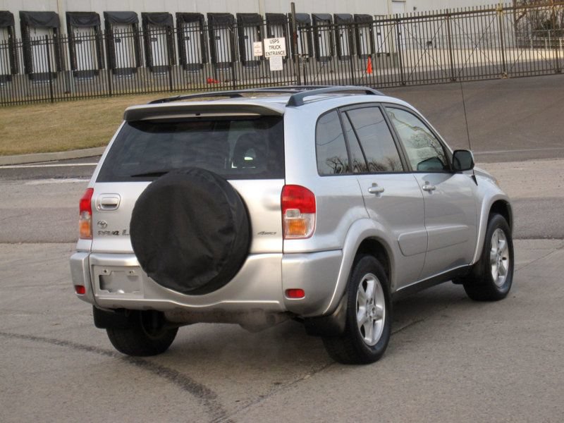 Used 2003 Toyota RAV4 4WD image 14