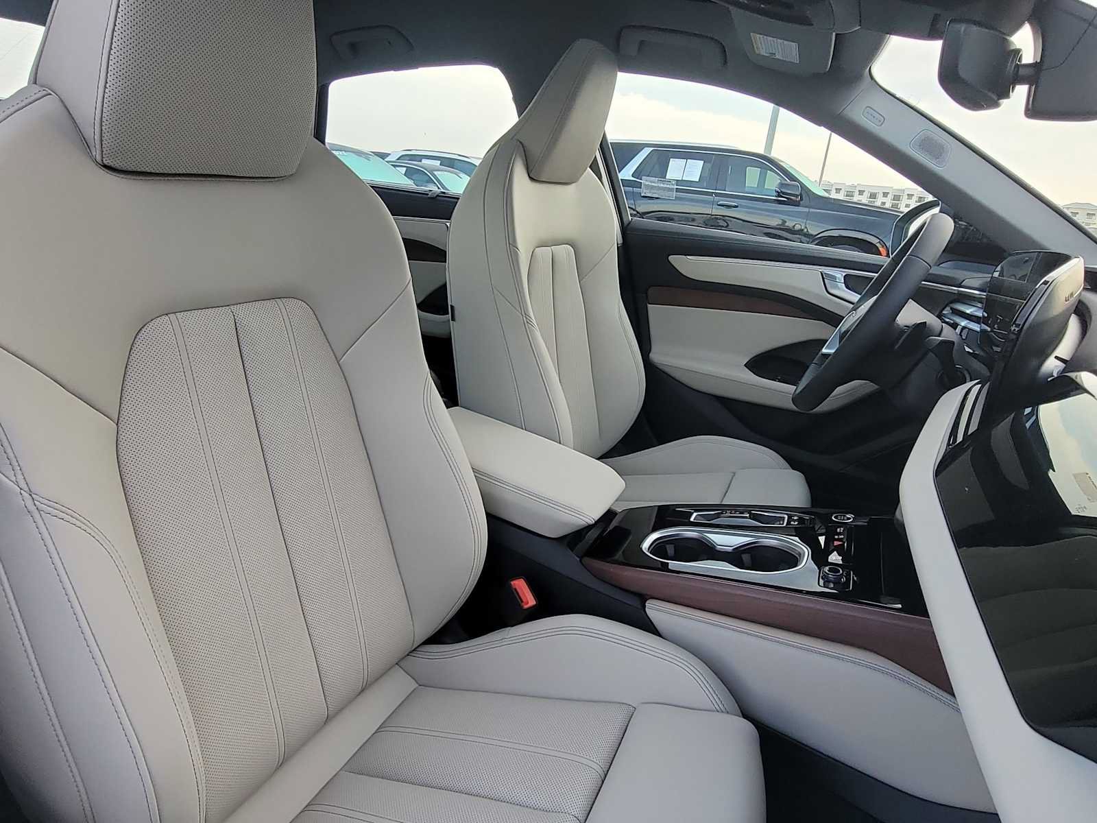 New 2026 Audi A6 Premium Plus AWD/4WD image 21