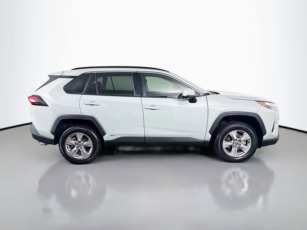 Used 2023 Toyota RAV4 XLE image 4
