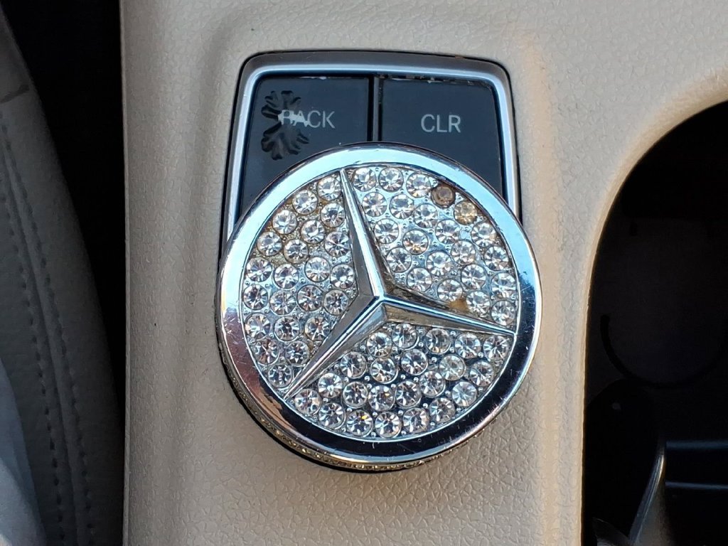 Used 2015 Mercedes-Benz GLA 250 4MATIC image 18