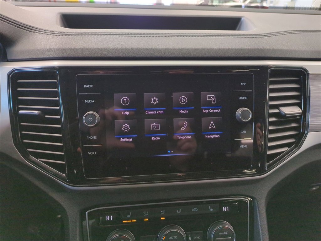 Used 2023 Volkswagen Atlas Cross Sport SE image 23