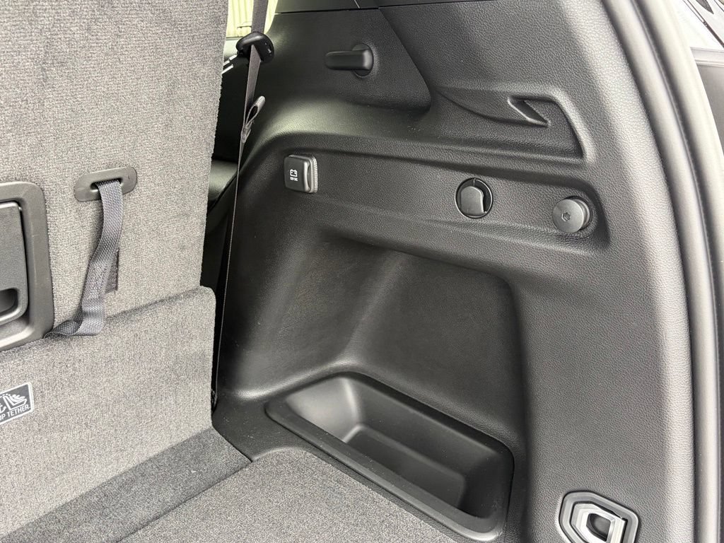 New 2026 Jeep Grand Cherokee L Limited AWD/4WD image 17