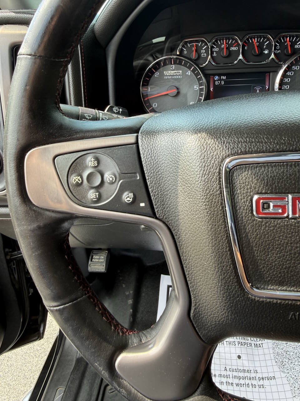 Used 2014 GMC Sierra 1500 SLT w/ All-Terrain Package AWD/4WD image 13