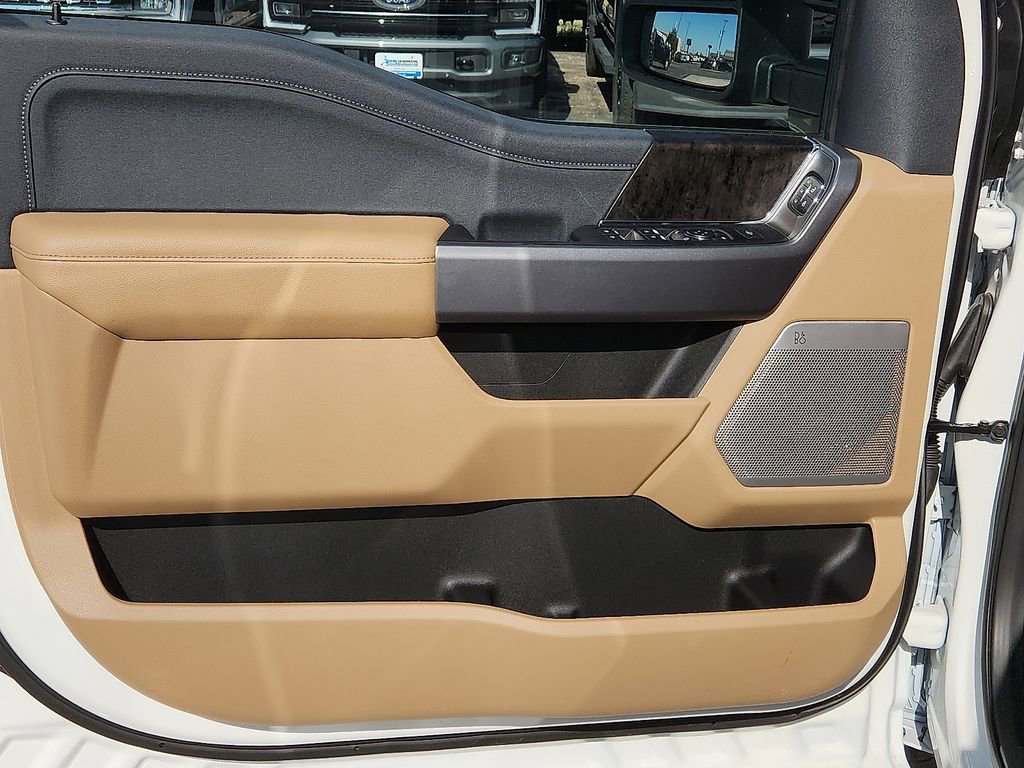 New 2025 Ford F350 Lariat w/ Lariat Ultimate Package image 10