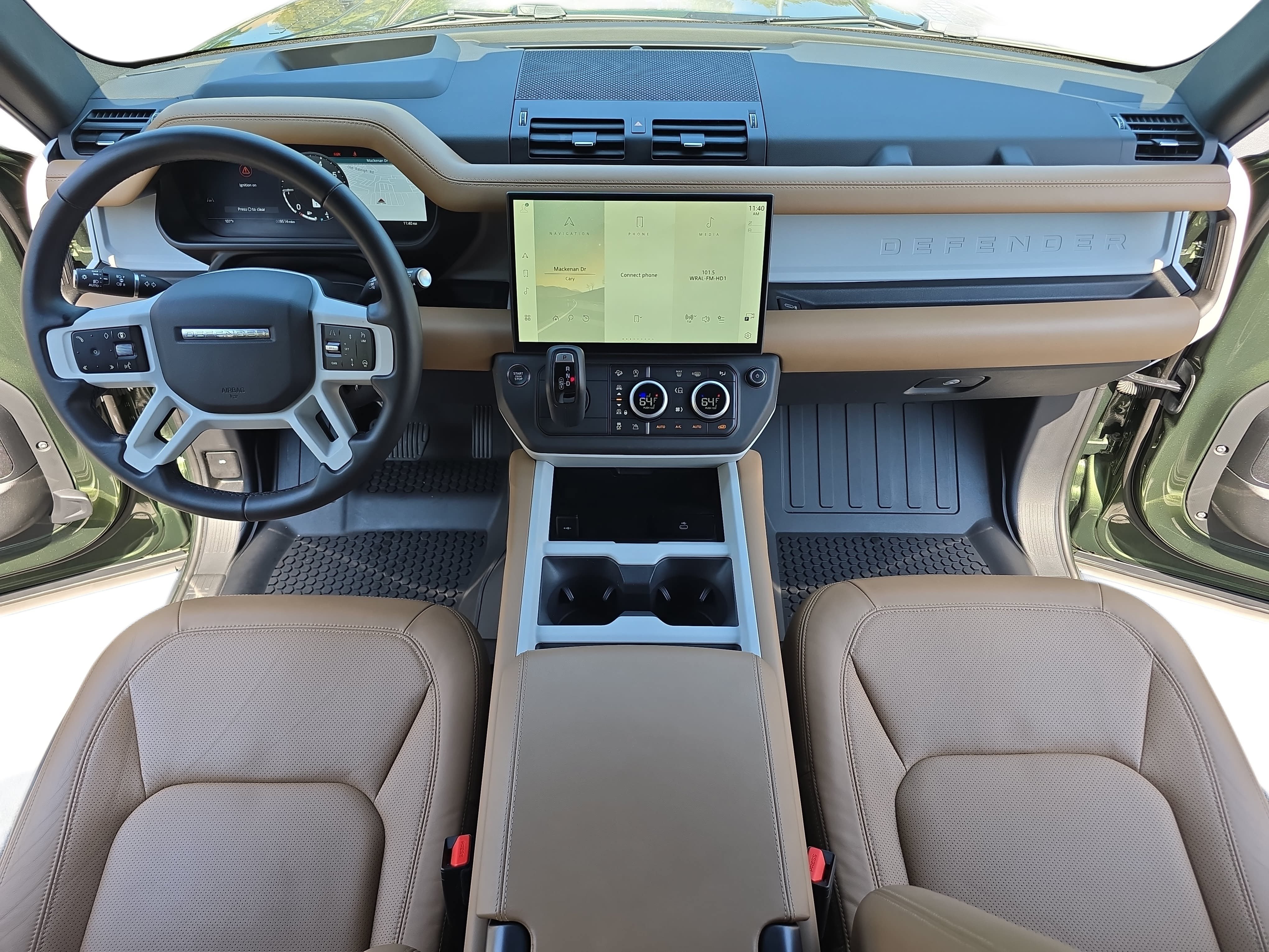 Certified 2026 Land Rover Defender 130 X-Dynamic SE AWD/4WD image 9