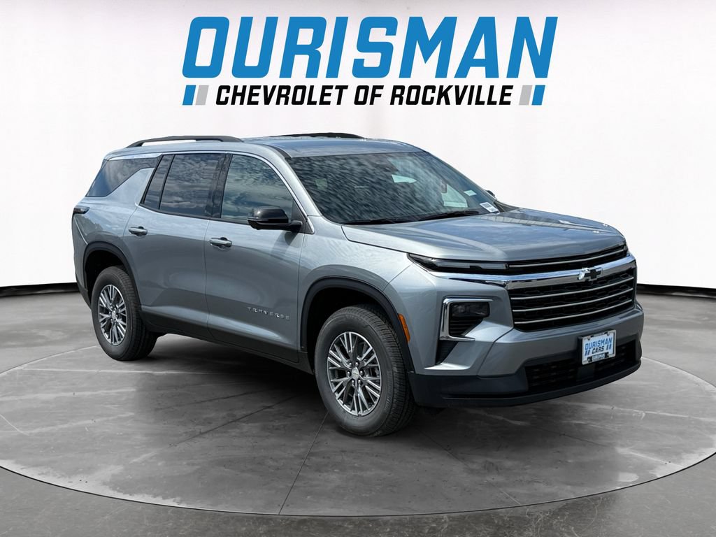 New 2027 Chevrolet Traverse LT w/ Driver Confidence Package