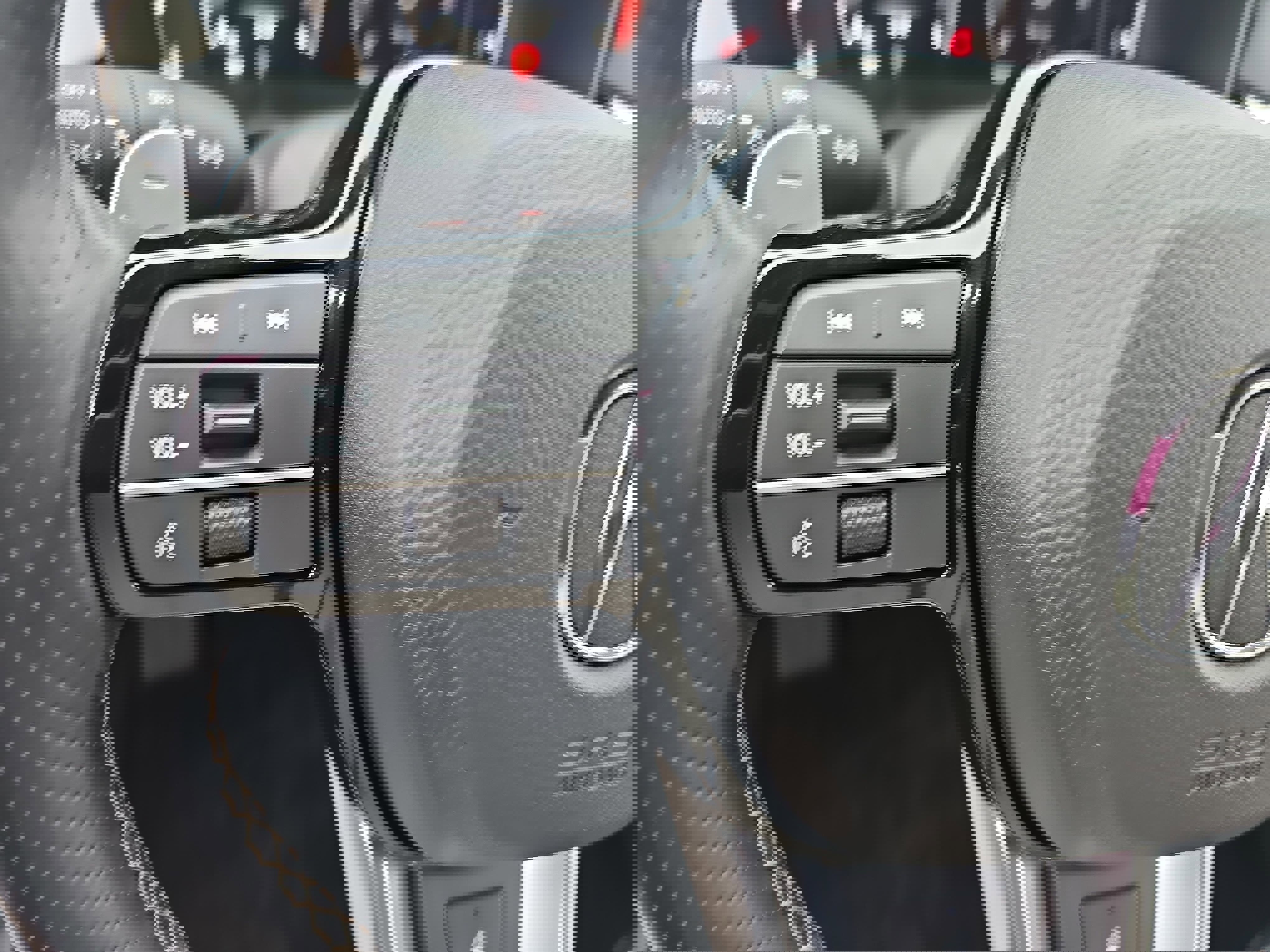 Used 2025 Acura ADX A-Spec image 17