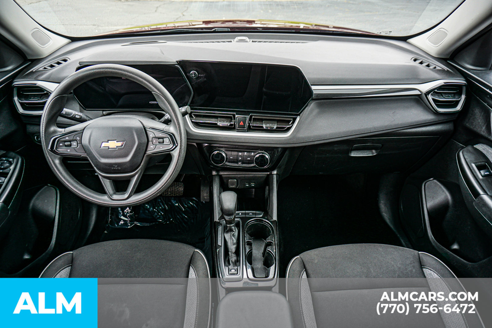 Used 2024 Chevrolet TrailBlazer LT FWD image 25