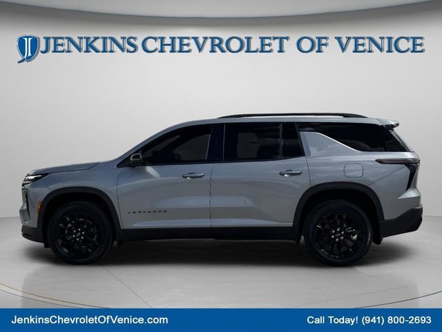 New 2026 Chevrolet Traverse LT w/ Midnight/Sport Edition FWD image 9