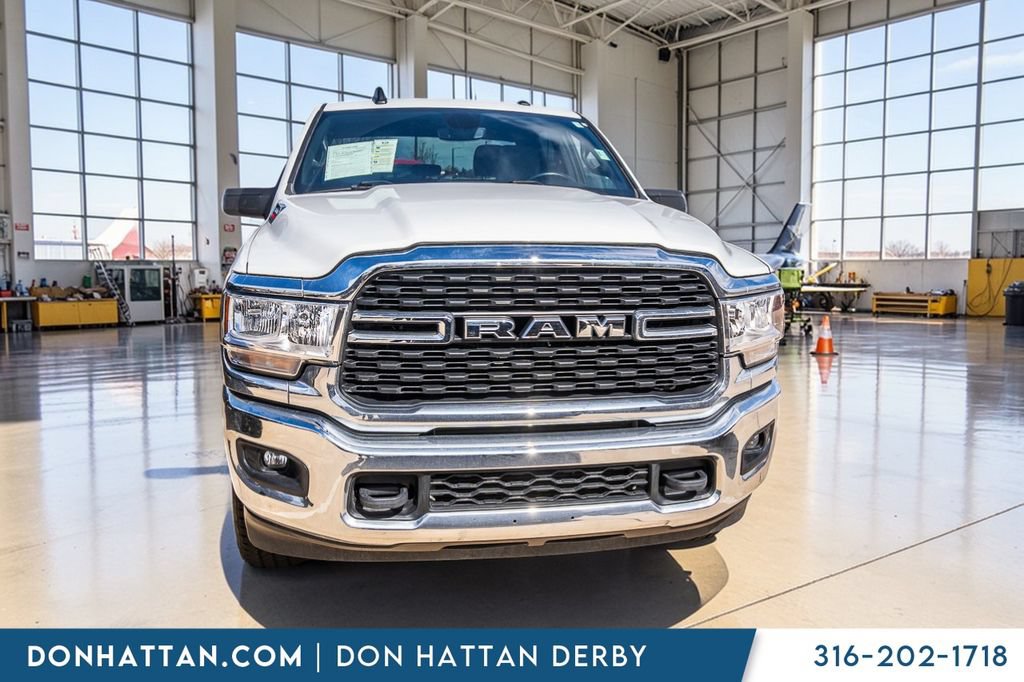 Used 2024 RAM 3500 Big Horn AWD/4WD image 31