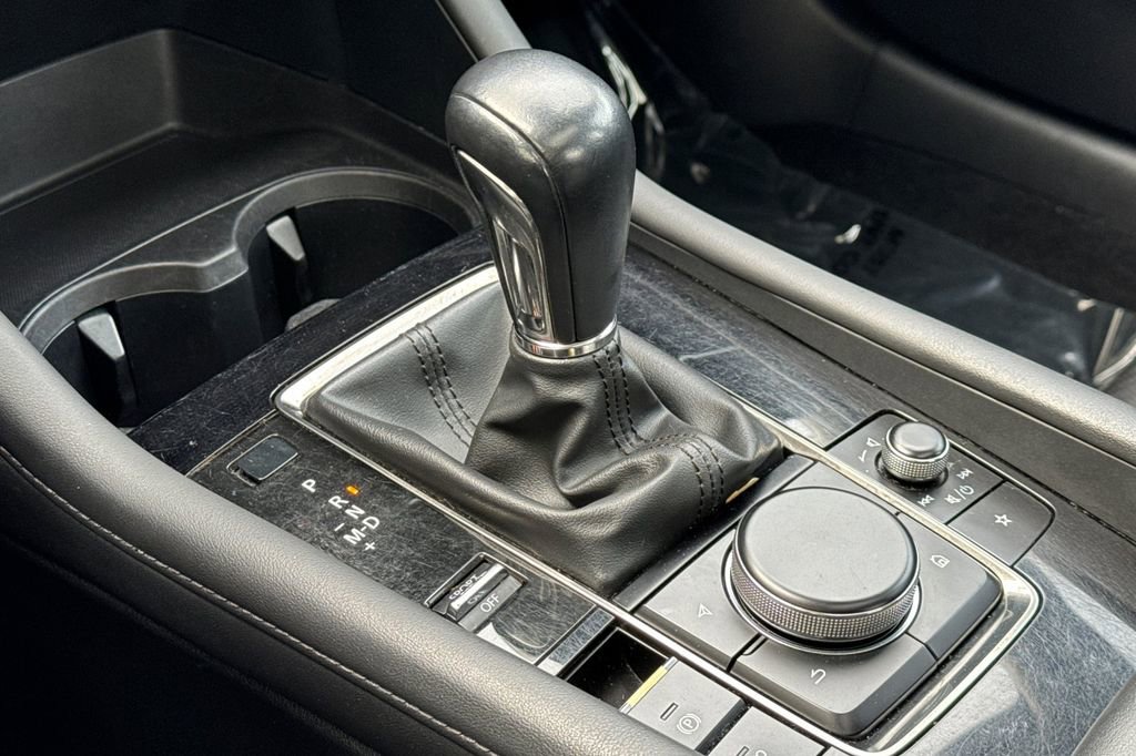 Used 2020 MAZDA MAZDA3 Sedan w/ Premium Package image 26