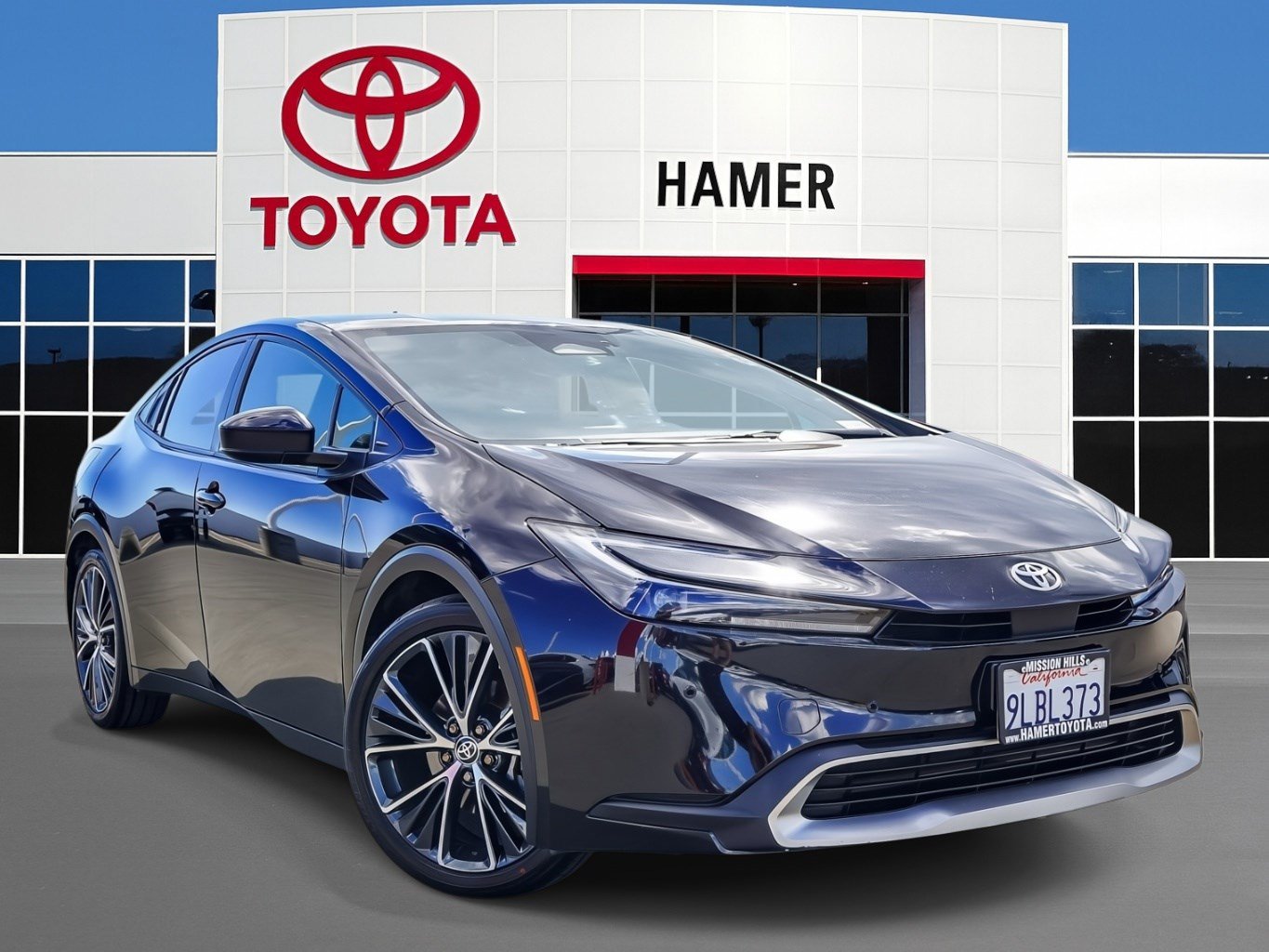 Certified 2024 Toyota Prius Prime FWD image 1