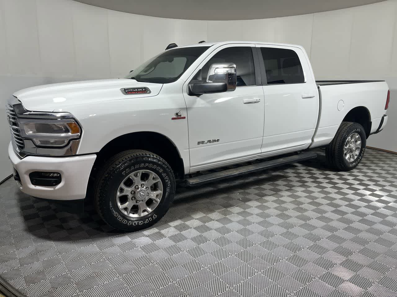 Used 2024 RAM 2500 Laramie image 4