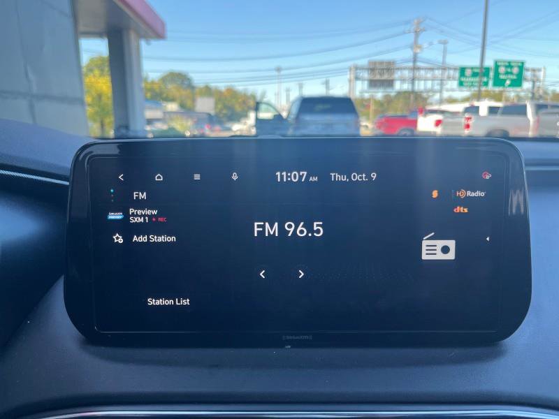 Used 2023 Hyundai Santa Fe SEL image 12