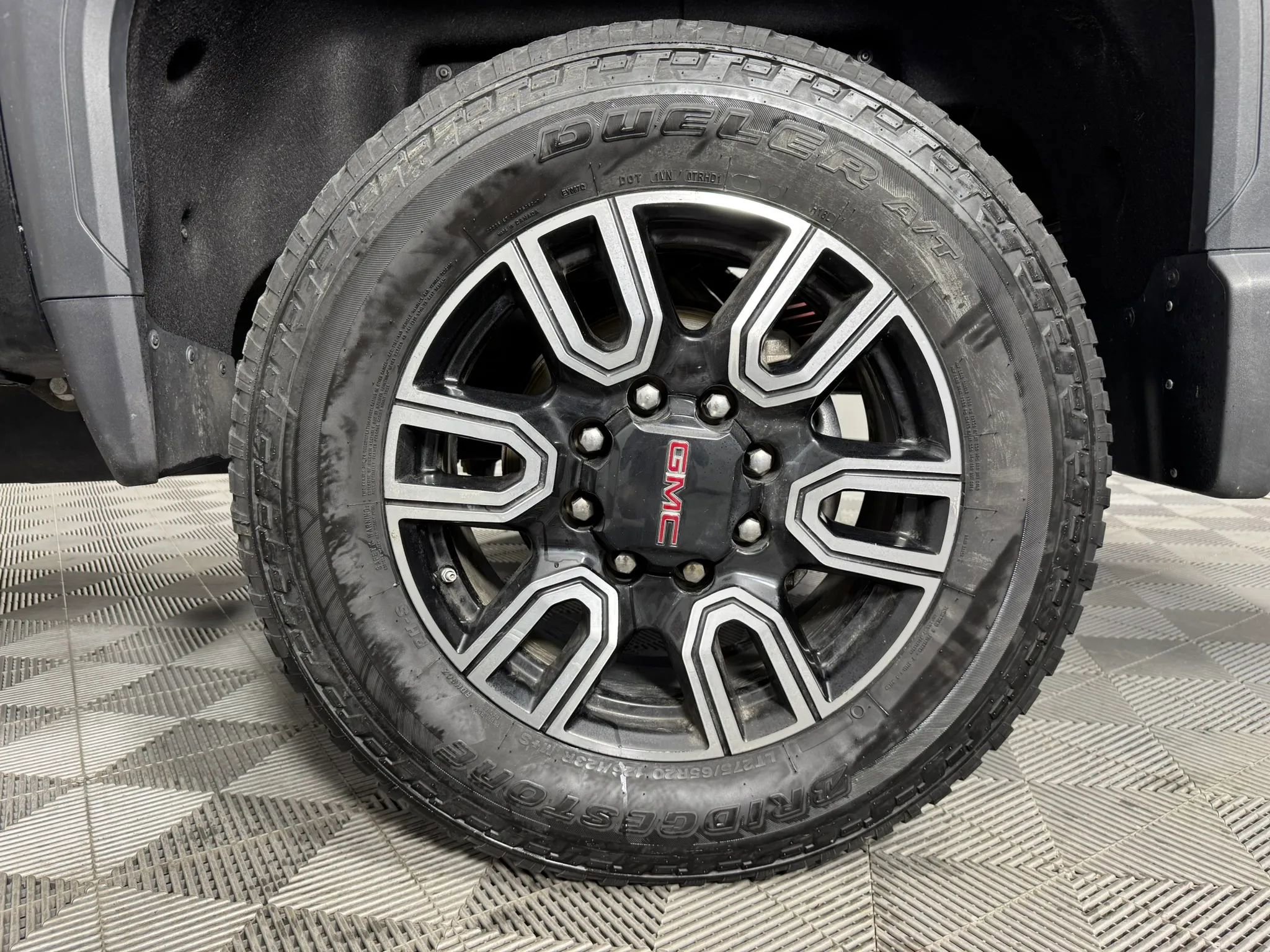 Used 2021 GMC Sierra 2500 AT4 w/ AT4 Premium Plus Package image 50