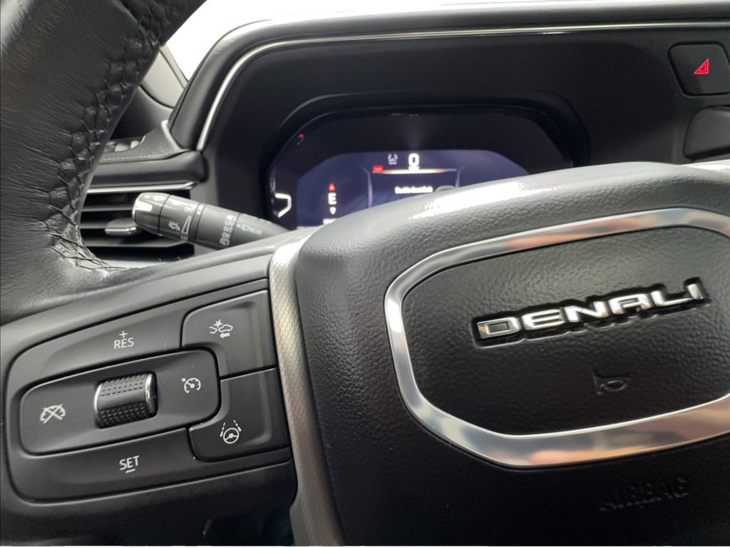 Used 2024 GMC Yukon Denali w/ Advanced Technology Package AWD/4WD image 47