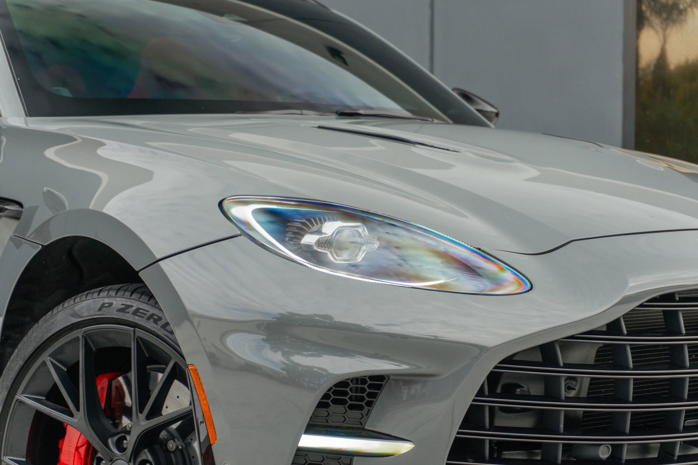 Used 2025 Aston Martin DBX 707 image 31