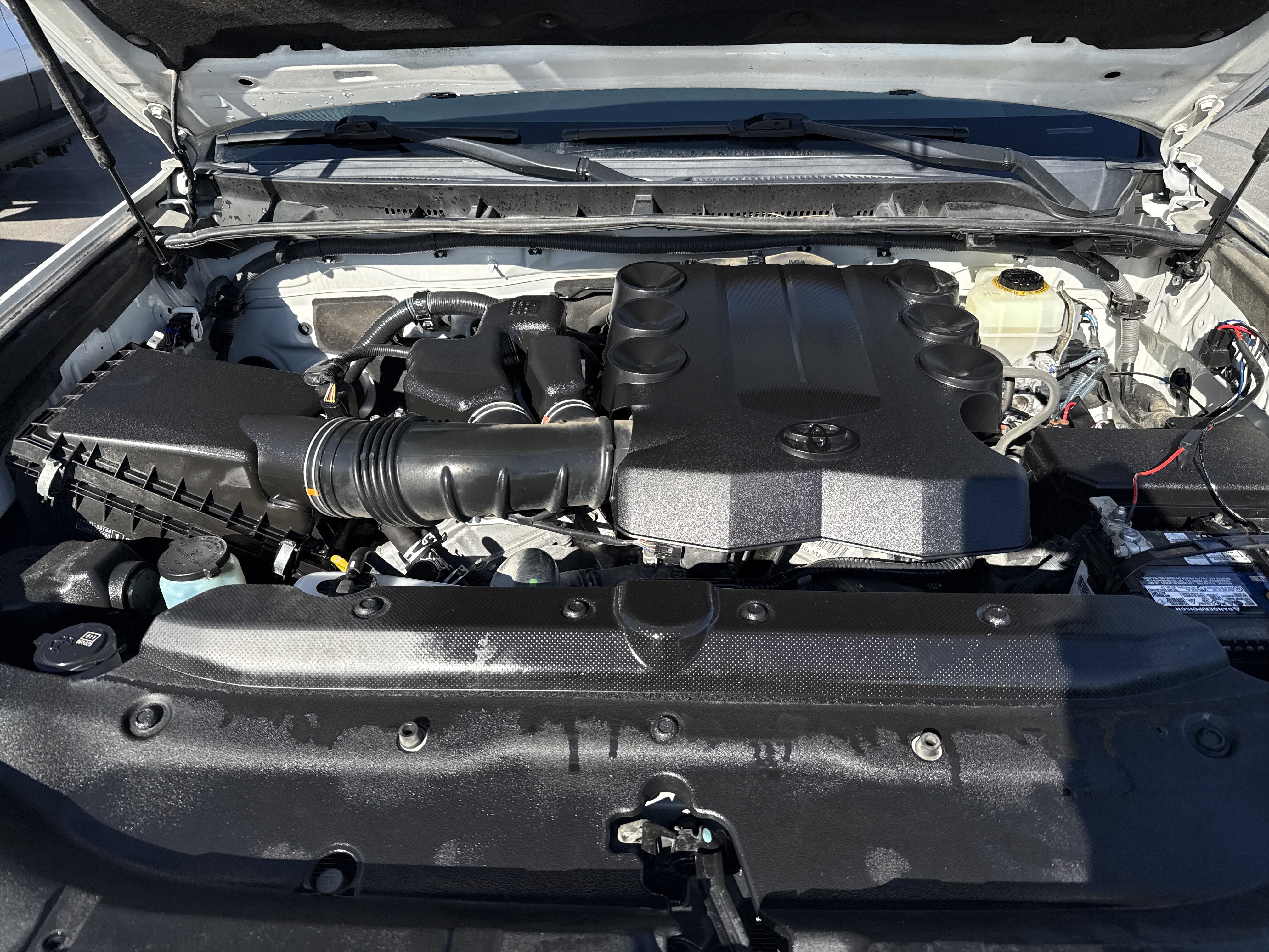 Used 2016 Toyota 4Runner SR5 image 28