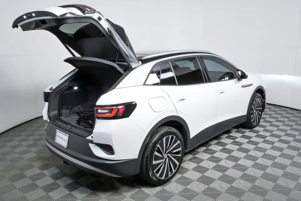 Certified 2023 Volkswagen ID.4 Pro S Plus image 29