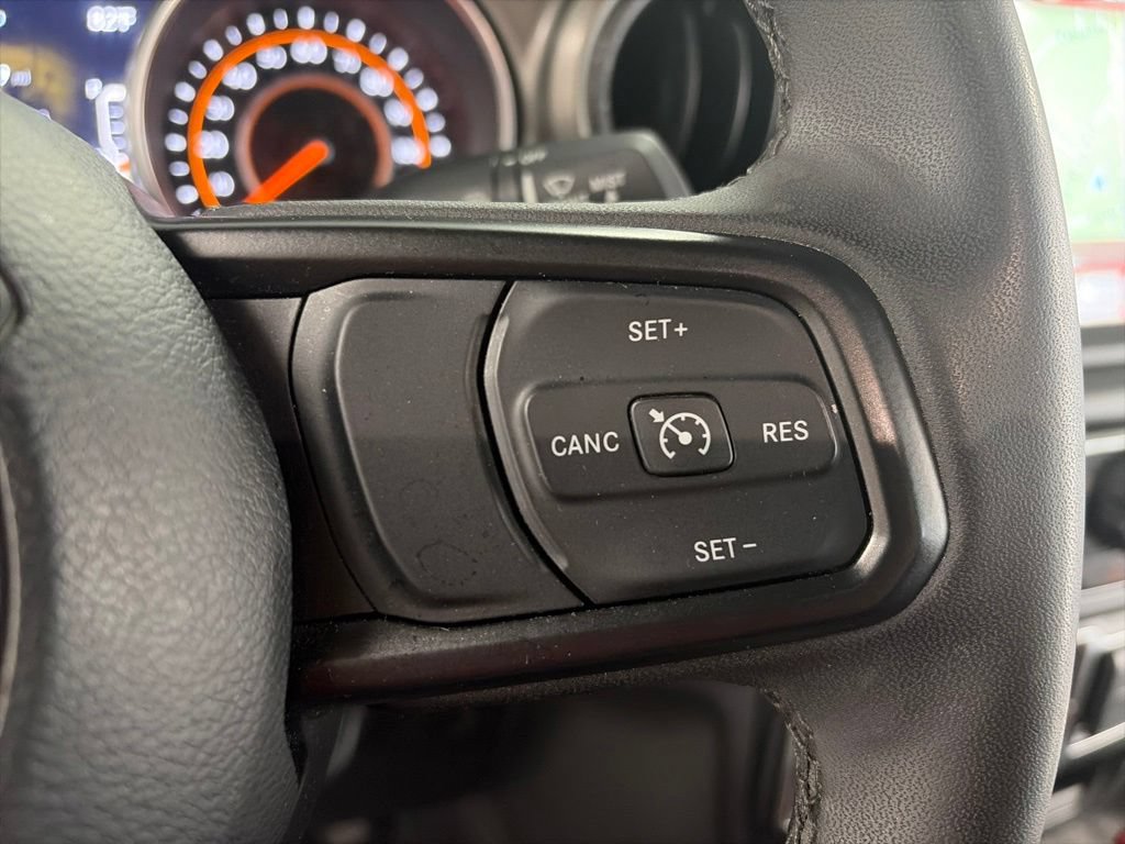 Certified 2023 Jeep Gladiator Mojave AWD/4WD image 25